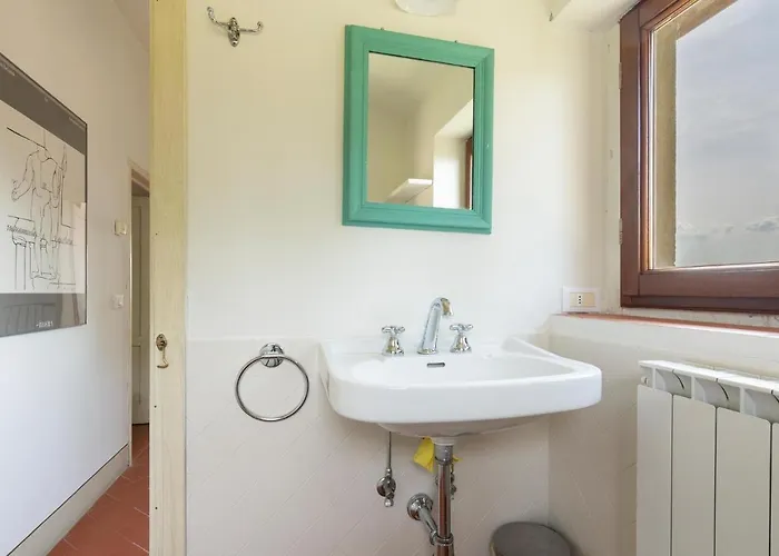 Hébergement de vacances 2 Bedroom Lovely In