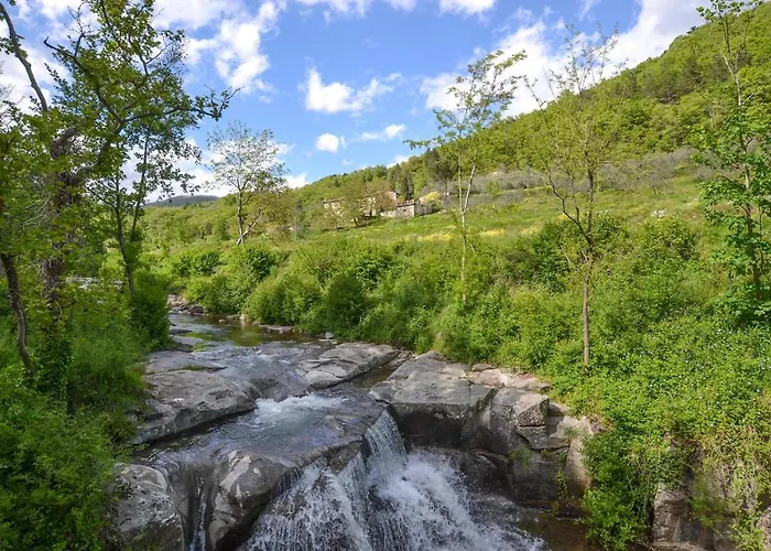 2 Bedroom Lovely In Hébergement de vacances