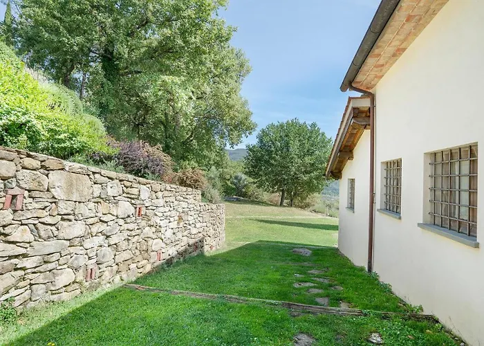 2 Bedroom Lovely In *